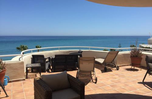 Buenas Noches Apartment | Beachfront PENTHOUSE - El MIRADOR DE BERMUDA BEACH