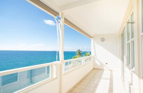 Stella Apartment | Beachfront Penthouse with Ocean and Sunset Views at Pelican Reef #703