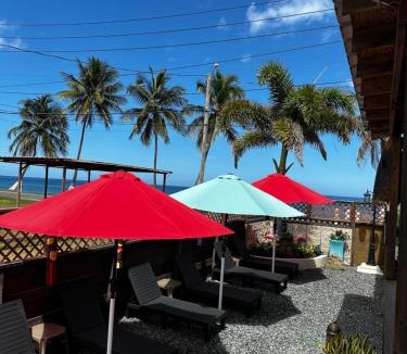Guaniquilla Apartment | BeachFront Perla Del Mar Apt #3 Private Balcony, Wifi, Pool, Backup Generator & Solar Panel