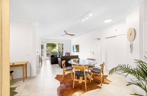 Peregian Beach Apartment | Beachfront Position 100m to sand, at Peregian Beach