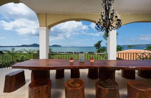 Potrero Villa | Beachfront Potrero - nice 7-BR villa, private cook included - Casa Royal