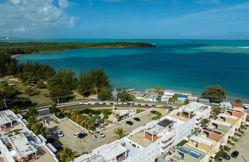 Cabezas Apartment | Beachfront & Private Pool Villa w/AC