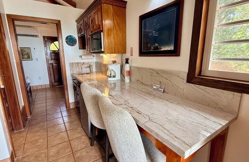 Placencia Apartment | Beachfront Private Suite in the Coconut Trees