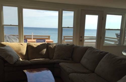 Green Harbor-Cedar Crest House | Beachfront property with panoramic ocean views-private Duxbury Beach