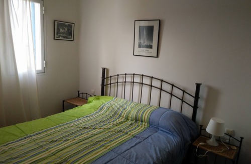 M'diq Apartment | beachfront property with a sea views offers a balcony and free parking.