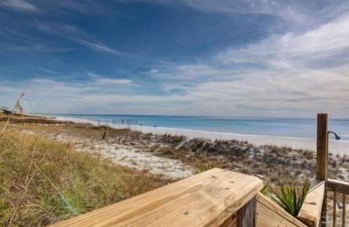 Crystal Beach Condo | Beachfront property with Free Beach Srv! Gulf Views! Right off of Old hwy 98!