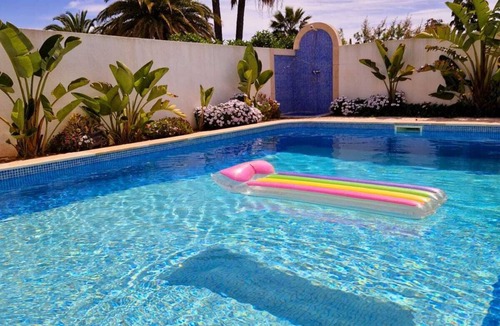 Manta Rota House | Beachfront house, Manta Rota, Algarve (Private pool, Outdoor BBQ, Free Wifi, AC .)