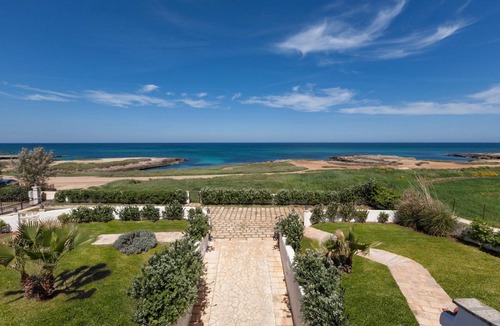 Villanova Villa | Beachfront Puglia Villa | Villetta Piramo | Direct Access to the Sea View