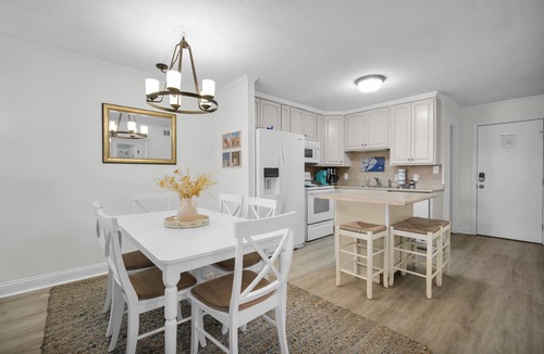 Folly Field Condo | Beachfront Resort King Suite Super Clean Many Extras Plus Resort Amenities