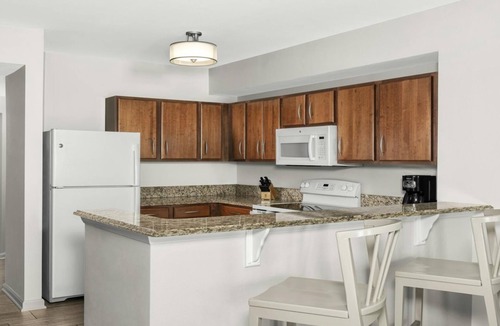 Ocean Drive Resort | Beachfront Resort Escape with Pools & Spacious 3BR Accommodations