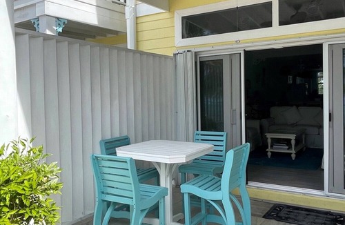 Blossom Village Condo | BEACHFRONT RELAXATION IN LITTLE CAYMAN