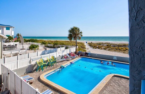 Treasure Island Condo | Beachfront Resort. Private Balcony with Beach View, Pool, Tiki Bar, Tickets Included Fun Activities!