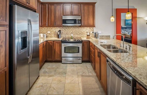 Sandpoint Condo | Beachfront Resort Escape Pool, Hot Tub Lake Views