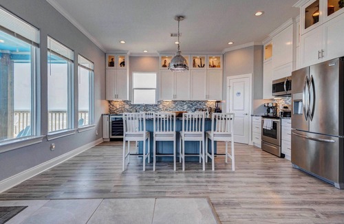 San Luis House | Beachfront Retreat with Stunning Gulf Views