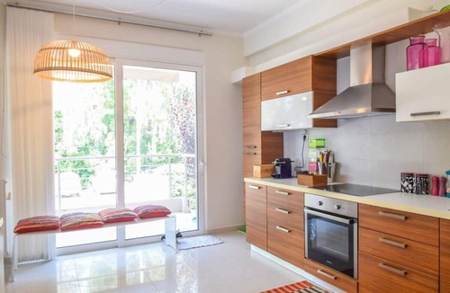 Kastellocampos Apartment | Beachfront Rio Escape - Luxurious Coastal Retreat