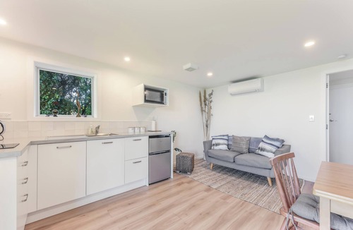 Parapara House | Beachfront Sanctuary - Parapara Holiday Home