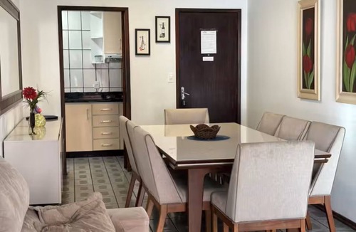 Centro Apartment | Beachfront - Sleeps 10 - Spacious