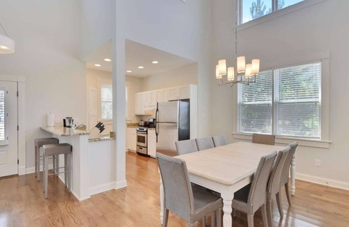 Duck Apartment | Beachfront Stay | OBX Views & Resort Access