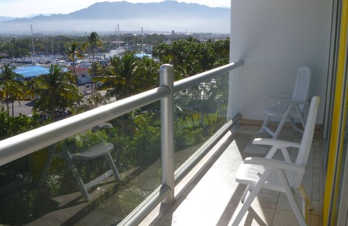 Marina Vallarta Condo | Beachfront Studio w/no kitchen - Mayan Palace Puerto Vallarta