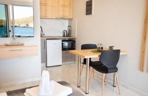 Mires House | Beachfront Studio Kyma West ~ Crete's Hidden Gem