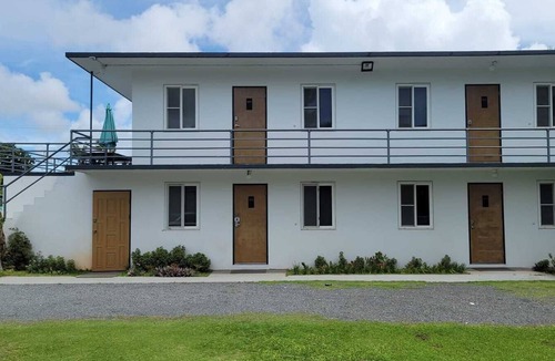Tamuning Apartment | Beachfront Studio-Unit 205 Ocean Villa