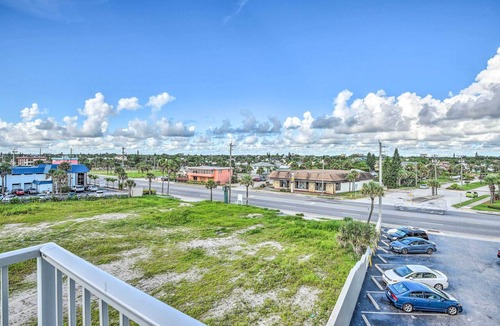 Bostwick Park Apartment | Beachfront Studio w/Community Indoor Pool!