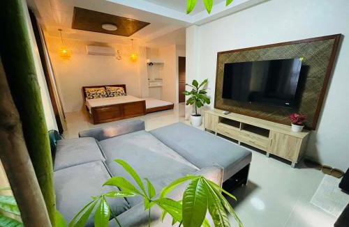 Santa Lucia House | Beachfront Studio with Cozy and Spacious Balcony
