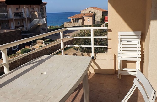 Tizzano Apartment | Beachfront T2 apartment