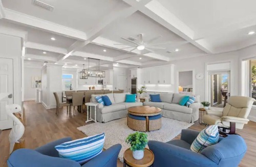 Plantation House | Beachfront Paradise LUXURY Home Elevator Private Beach Near Pool No Pets