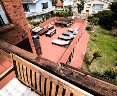Jeffreys Bay Villa | Beachfront VILLA AFRICAN QUEEN