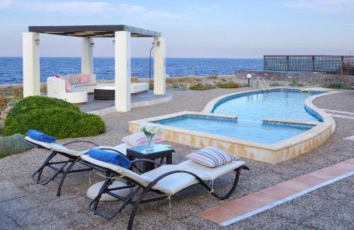 Rapaniana Villa | Beachfront villa Aqua Marine with private pool,ping-pong & BBQ
