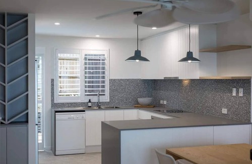 Coolum Beach Apartment | Beachfront Villa