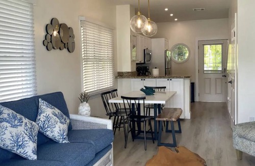 Marathon Villa | Beachfront Villa - Duck Key