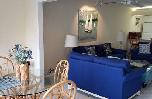 Anna's Retreat Condo | Beachfront Villa in Paradise
