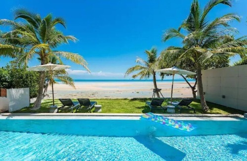 Na Thon Villa | Beachfront Villa InduBlue .5 En-Suite AC bedrooms .Housekeeper Inc. Private Pool