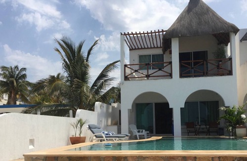 Telchac Puerto Villa | Beachfront Villa Tranquilita 3Bd/3Ba POOL,WiFi ,4 AC , Private collection