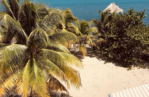 Plantation Villa | Beachfront villa-Private beach-Pool Romantic