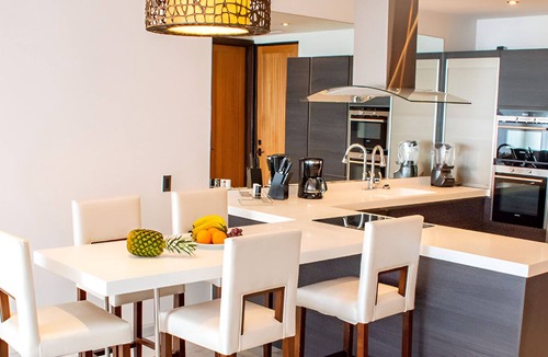 Fryes Beach Hotel | Beachfront Villa | Private Beach Access | Family Friendly