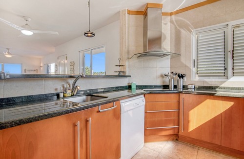 Les Deveses Villa | Beachfront Villa - Riu Cudei with Private Pool, A/C and Wi-Fi