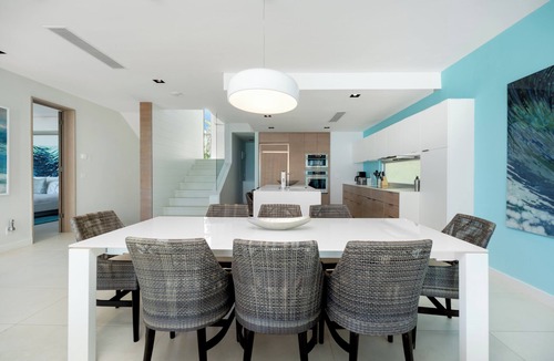 Long Bay Hills Villa | Beachfront Villa w/Private Pool & Concierge – Villa Eos