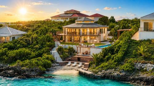 Ocean Point House | Beachfront Villa W Guest House Pool and Dock.