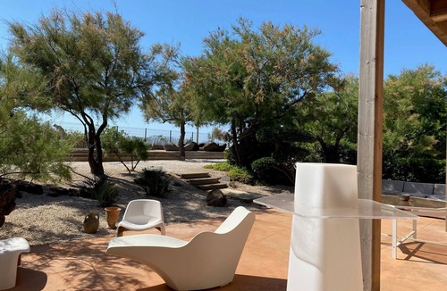 Marseillan Villa | Beachfront villa with pool