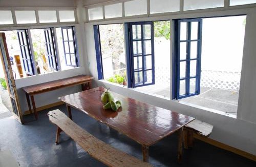 Buenavista Villa | Beachfront Villa with Pool
