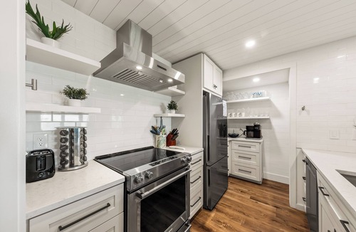 Seabrook Island Villa | Beachfront w/Breathtaking Views! 1BR/2BA Amenity Access included!