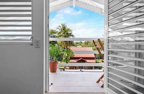 Espinar Apartment | Beachfront | With Pool | Free Parking