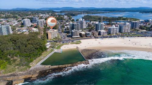 Forster Apartment | Beachpoint, Unit 202, 28 North Street
