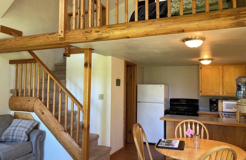 Haines Cabin | Beachroadhouse