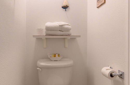 Bluff Heights Bed & Breakfast | Beachrunners Inn
