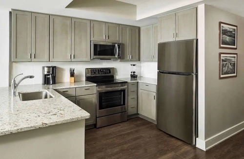 Downtown Myrtle Beach Hotel | Beachside 1BR Retreat with Resort Pools, Kid’s Activities & Atlantic Views