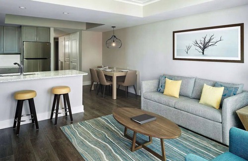 Downtown Myrtle Beach Hotel | Beachside 1BR Retreat with Resort Pools, Kid’s Activities & Atlantic Views
